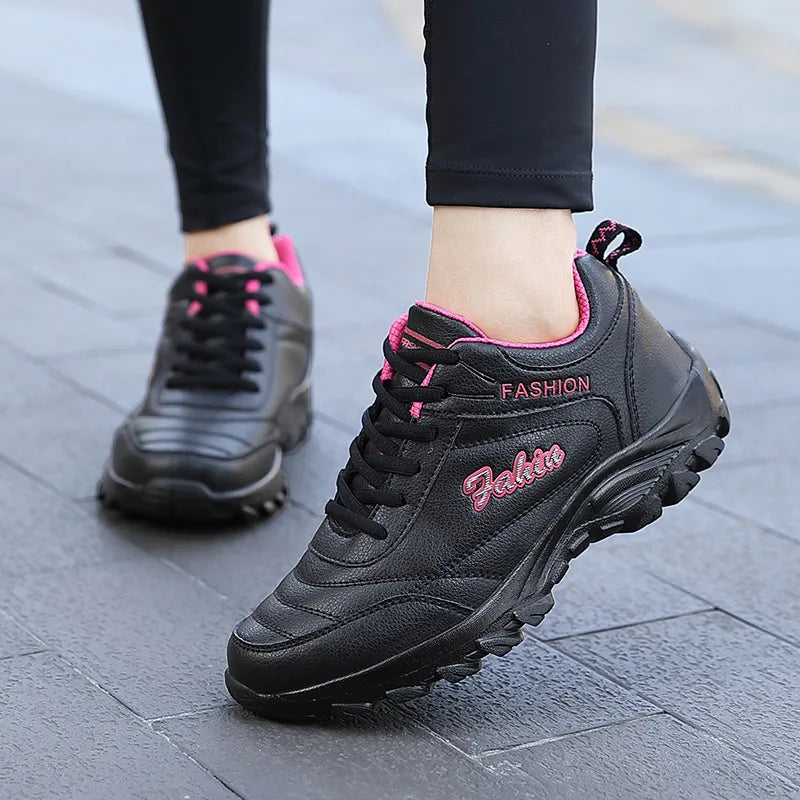 Women's Fit Basic Cushioning Sneakers