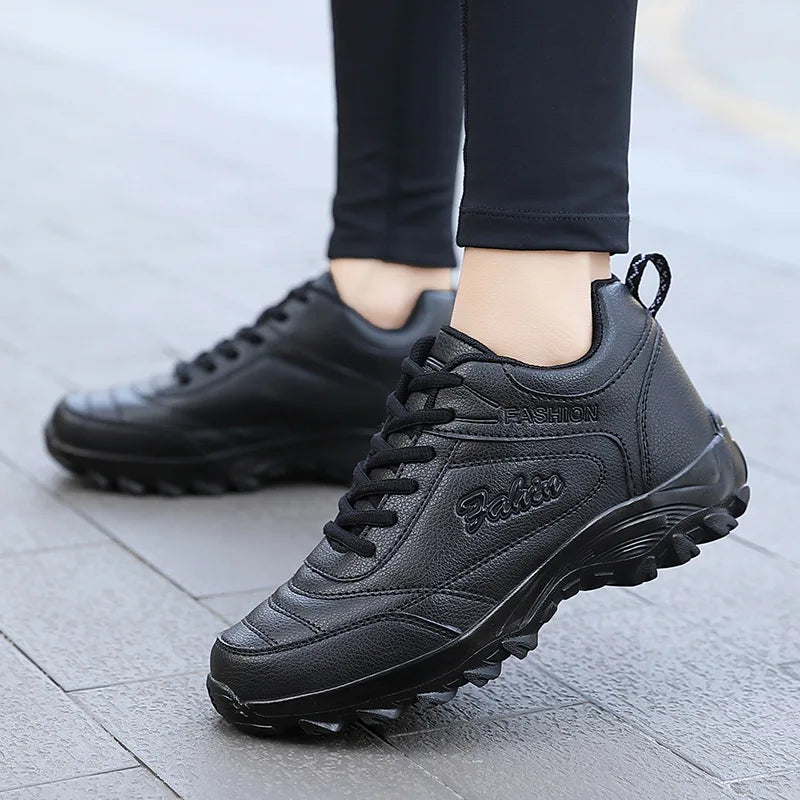 Women's Fit Basic Cushioning Sneakers